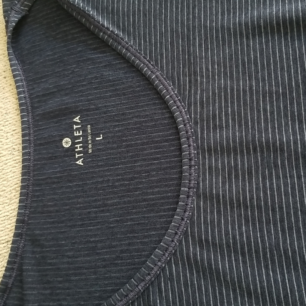 Athleta Sleeveless Workout  Top